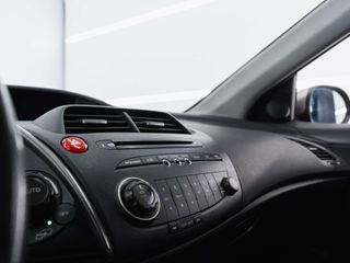 Honda Civic Civic 1.8 i-VTEC Sport