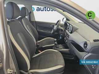 Hyundai i10 1.0 Essence 49 kW (67 CV)