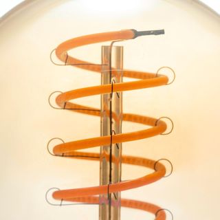 Lampadina LED vintage Amazon Basics E27, cristallo ambra