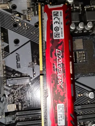 Placa Base ASUS B365M-K + RAM DDR4