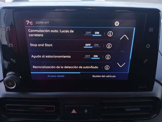 Peugeot Rifter   Standard BlueHDi 73kW Allure Business