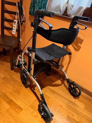 Andador con ruedas UNIPRODO