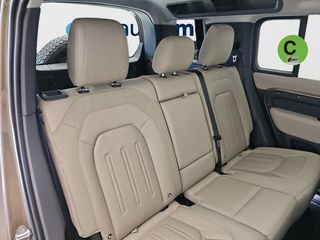 Land-Rover Defender 110 D240 S 4WD Auto 177 kW (240 CV)