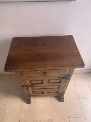 Mueble Castellano Madera Maciza