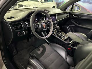 PORSCHE Macan GTS