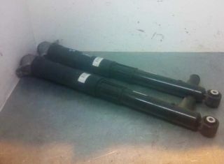 Seat 204427 5q0512037l juego amortiguadores leon -