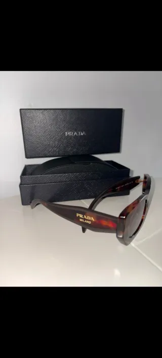 Gafas de sol Prada Tortoise