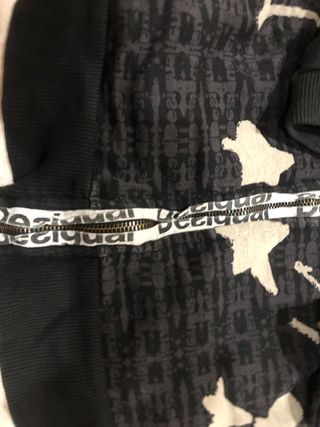 Sudadera Desigual Gris con Logo