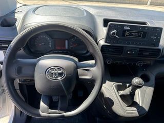 TOYOTA PROACE CITY 1.5 D GX 100 MEDIA FURGON