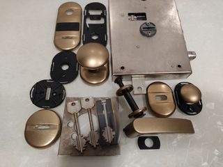 DIERRE cerradura-COMO NUEVA