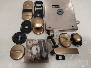 DIERRE cerradura-COMO NUEVA