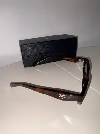 Gafas de sol Prada mujer