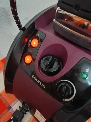 Centro de Planchado Taurus