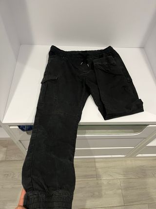 Pantalones cargo negros