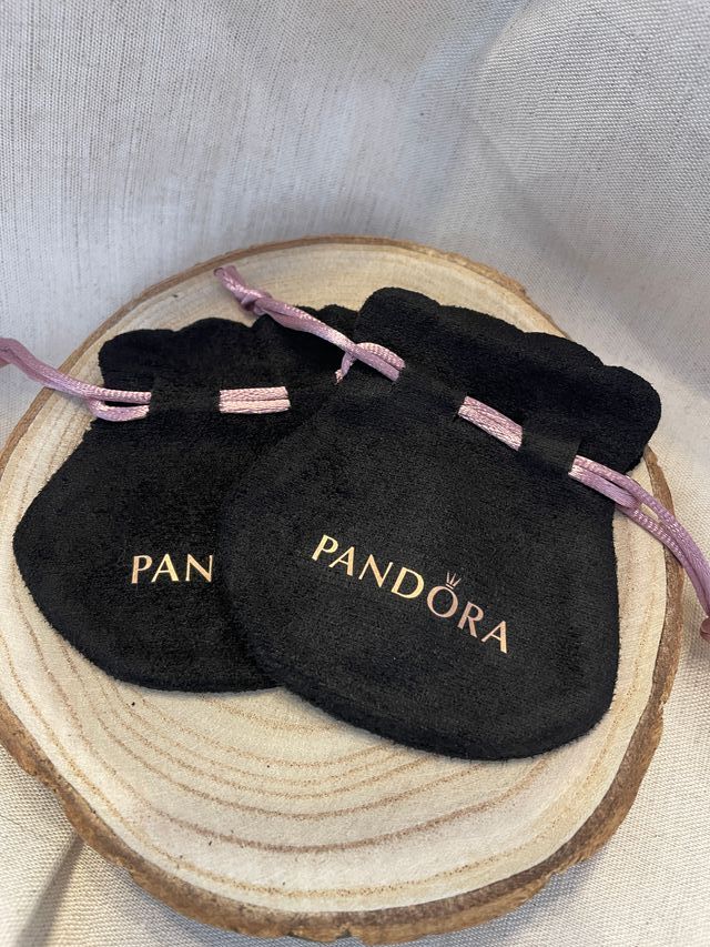 Charm Loyal Partner con Bebedero y Hueso