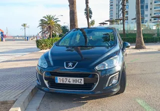 Peugeot 308 2012
