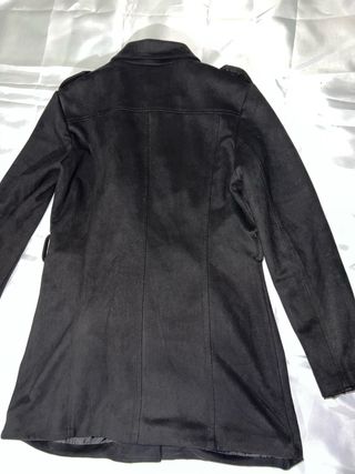 Elegante abrigo Orceley negro