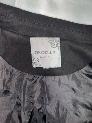 Elegante abrigo Orceley negro