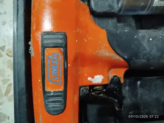 Pistola de clavos Lavesa PT-0635A