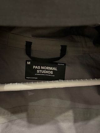 Chaqueta Pas Normal Studios Off Race Shell M