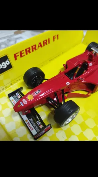 Modellino Ferrari Burago fuori produzione