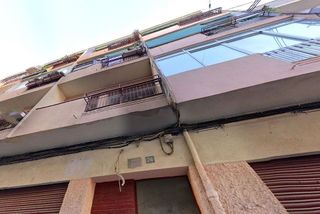Piso en venta en Carolinas Altas en Alicante
