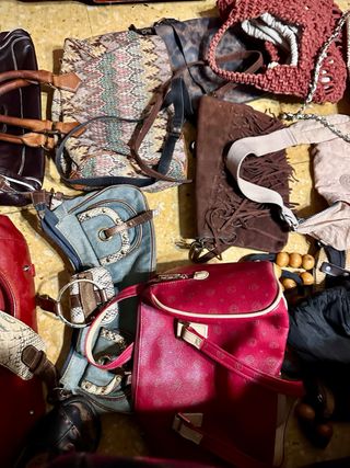 Lote 15 Bolsos Bimba y Lola y Más