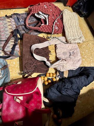 Lote 15 Bolsos Bimba y Lola y Más