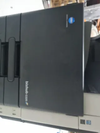 Konica Minolta Impresora Multifunción.