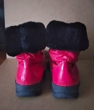 Botas de Agua/Frío Rojas Forradas de Pelo Negro