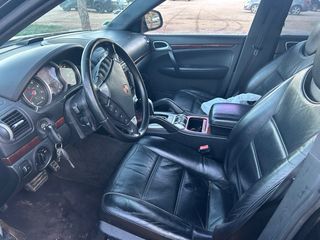 Porsche Cayenne turbo 4.5 450cv