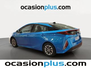 Toyota Prius 125PH Plug-In Solar 90 kW (122 CV)