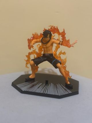 Statuetta One Piece Ace Pugno di Fuoco