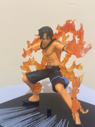 Statuetta One Piece Ace Pugno di Fuoco
