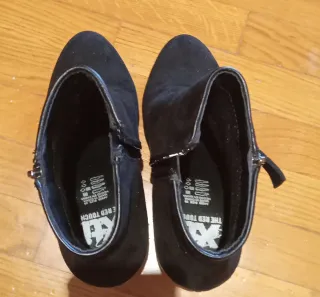 Botines negros Xti número 39