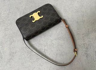 Bolso Celine Triomphe Marrón Dorado
