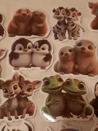 30 Autocolantes Animais Bebés Adoráveis