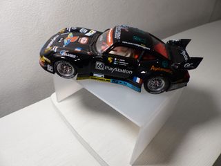 PORSCHE 911 PROSLOT - SCALEXTRIC