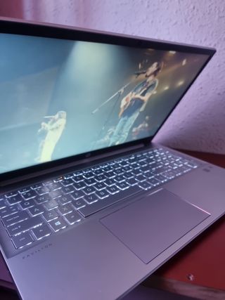 Portátil HP de alta gama totalmente, NUEVO