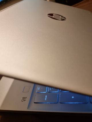 Portátil HP de alta gama totalmente, NUEVO