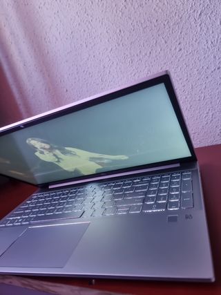 Portátil HP de alta gama totalmente, NUEVO