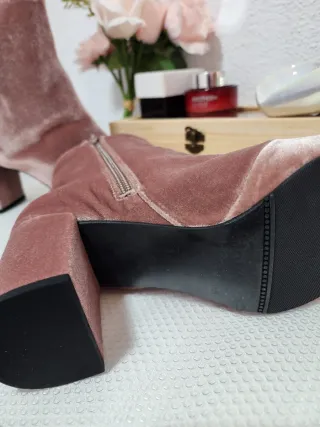Botines rosas de terciopelo Tallas 38,39,40