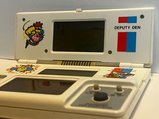 Maquinita VTech DEPUTY DEN Tri Screen