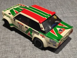 FIAT 131 ABARTH"ALITALIA" SCALEXTRIC CON CHASIS 3D