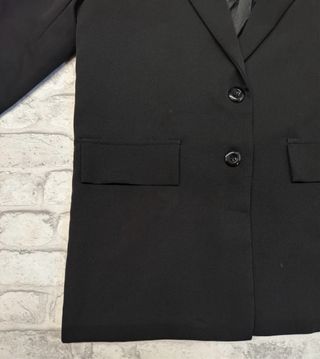 Conjunto Traje Negro con Raya Lateral