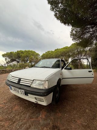 Peugeot 1.8 1996