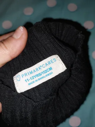 Camiseta de cuello alto negra para mujer calentita