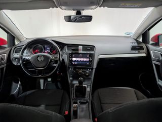 Volkswagen Golf 1.5 130CV