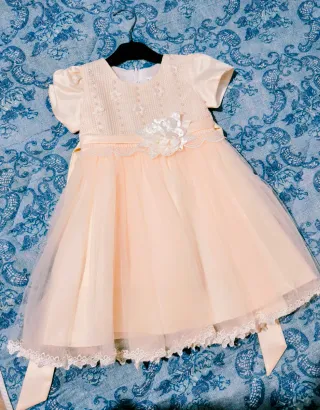 Precioso vestido para niñas, ideal para eventos