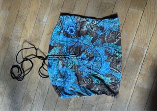 Top halter vintage estampado años 2000 y2k